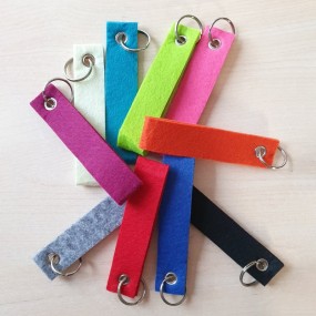 Kurze Lanyards mit eingewebtem Logo günstig bestellen
